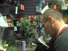 Secrets to save on Valentine's Day flowers