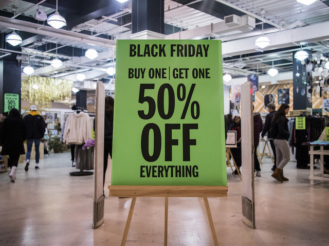 On Black Friday 2017, Americans spent a record $5 billion online in 24 hours